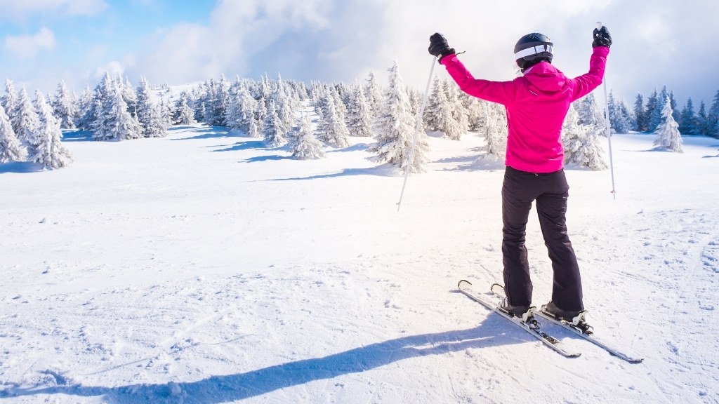 Bäst i test skidhjälm dam - se testvinnande skidhjälmar dam.