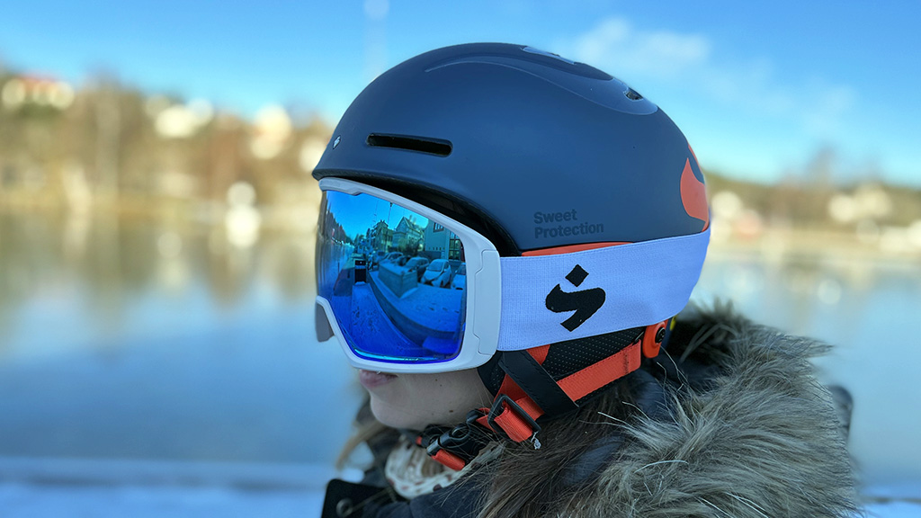 Bäst i test skidhjälm - se bästa skidhjälmen.